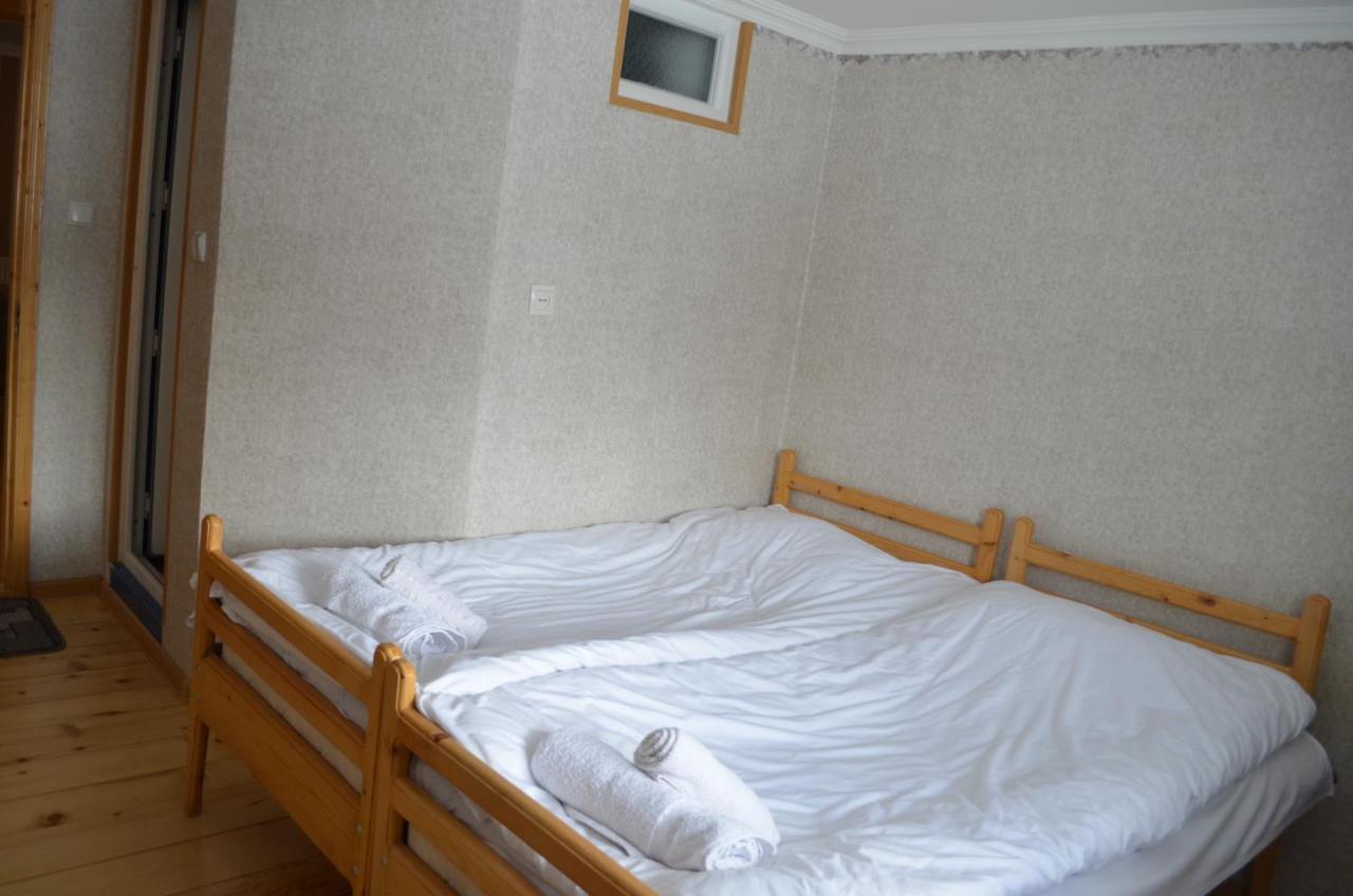 Guesthouse Qarim Mestia Eksteriør billede