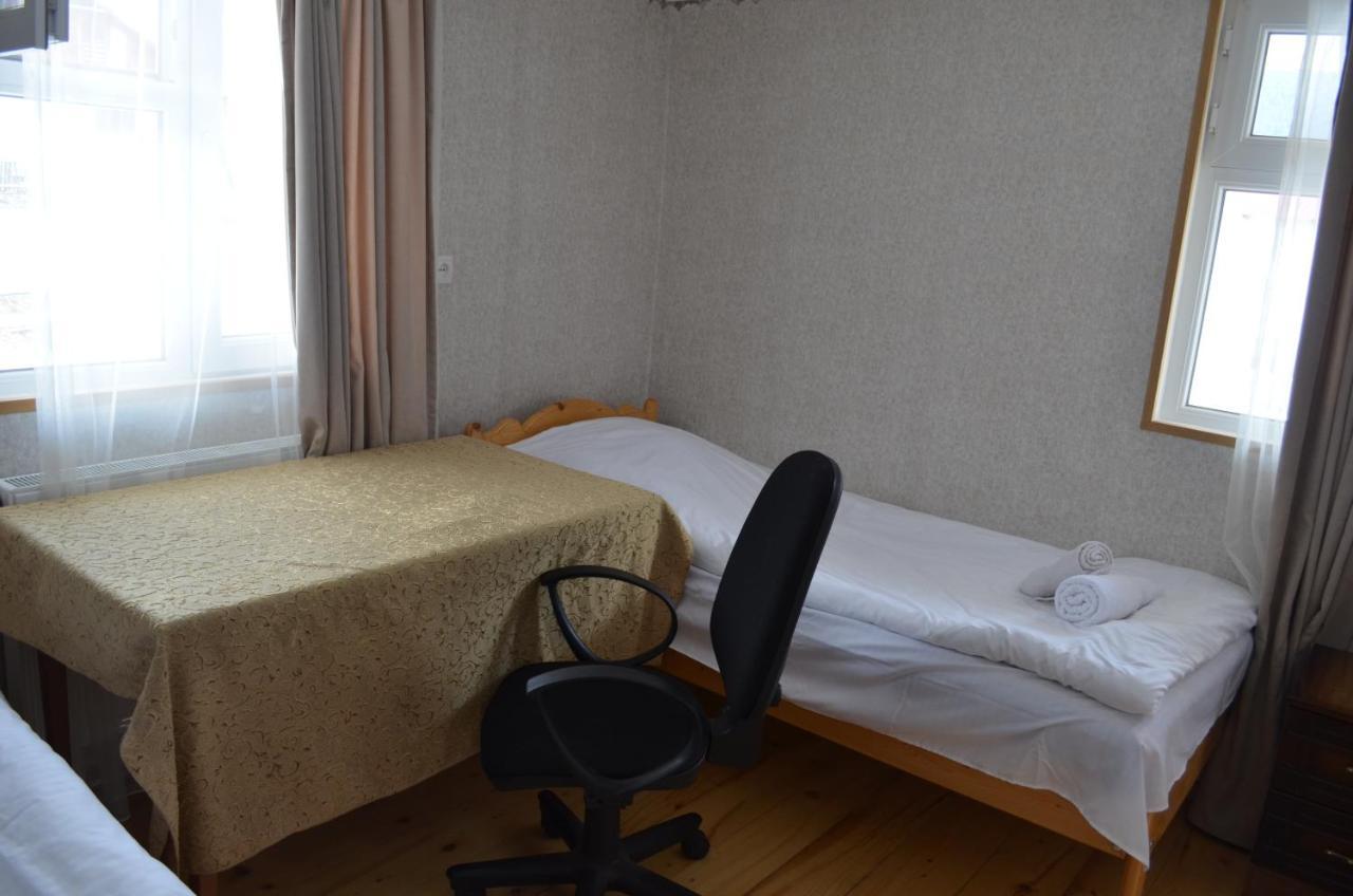 Guesthouse Qarim Mestia Eksteriør billede