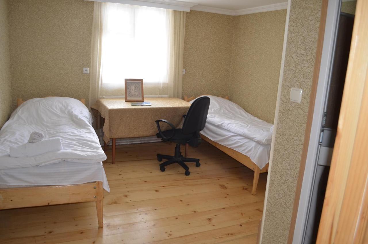 Guesthouse Qarim Mestia Eksteriør billede