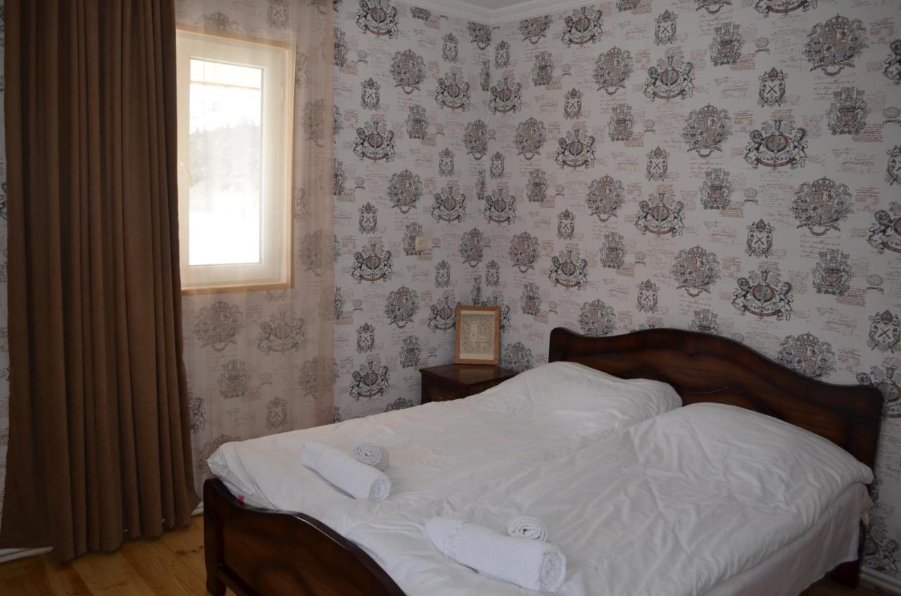 Guesthouse Qarim Mestia Eksteriør billede