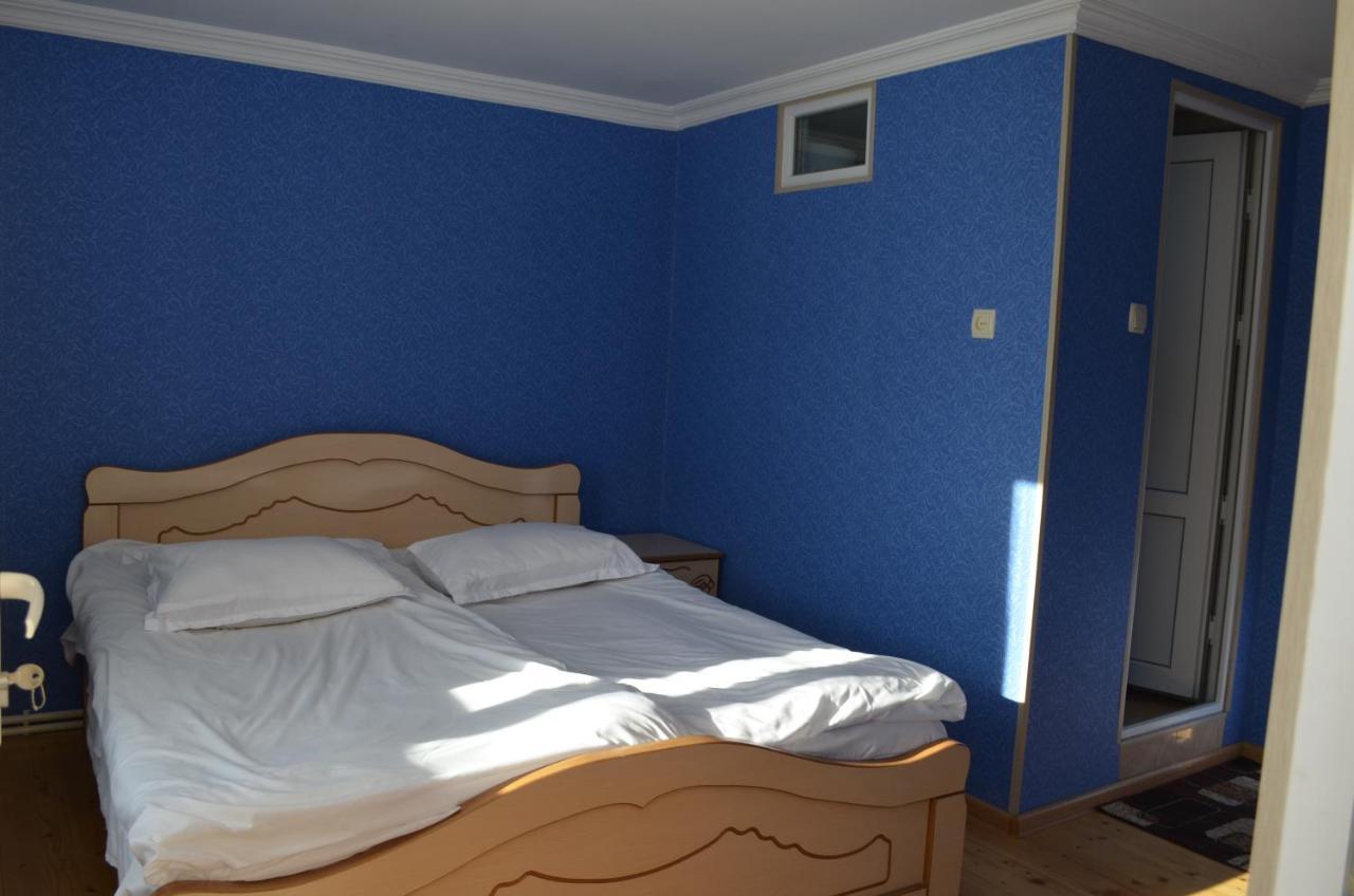 Guesthouse Qarim Mestia Eksteriør billede